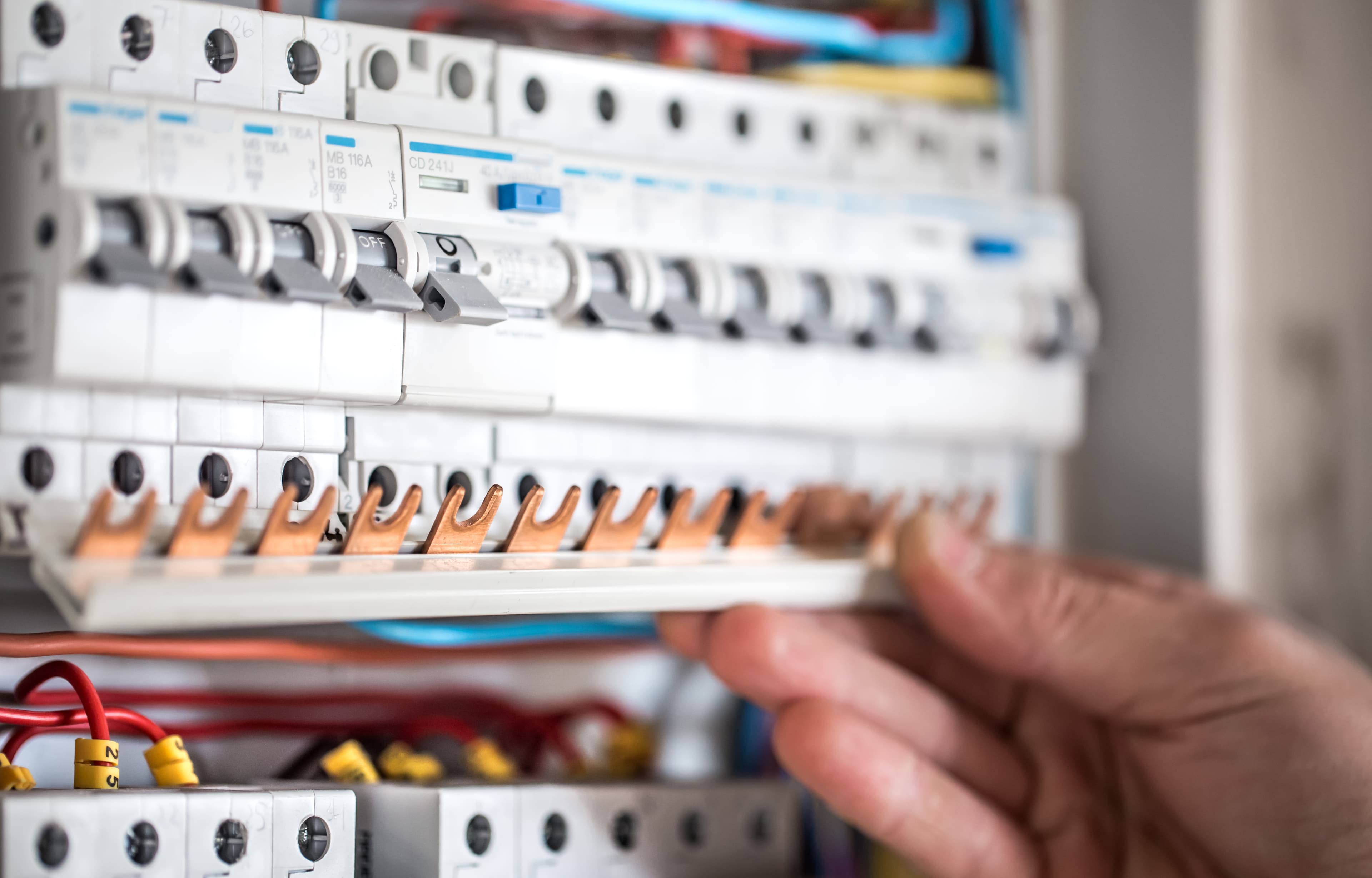 Circuit & Overcurrent Protection